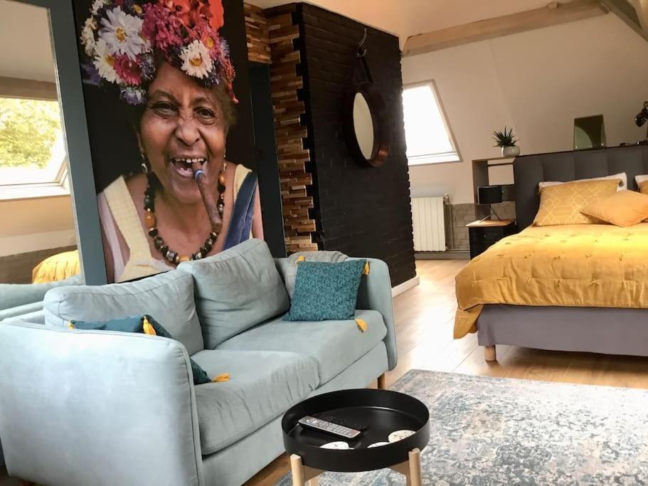Ferienwohnung Atypique Style Loft Phalempin Exterior foto